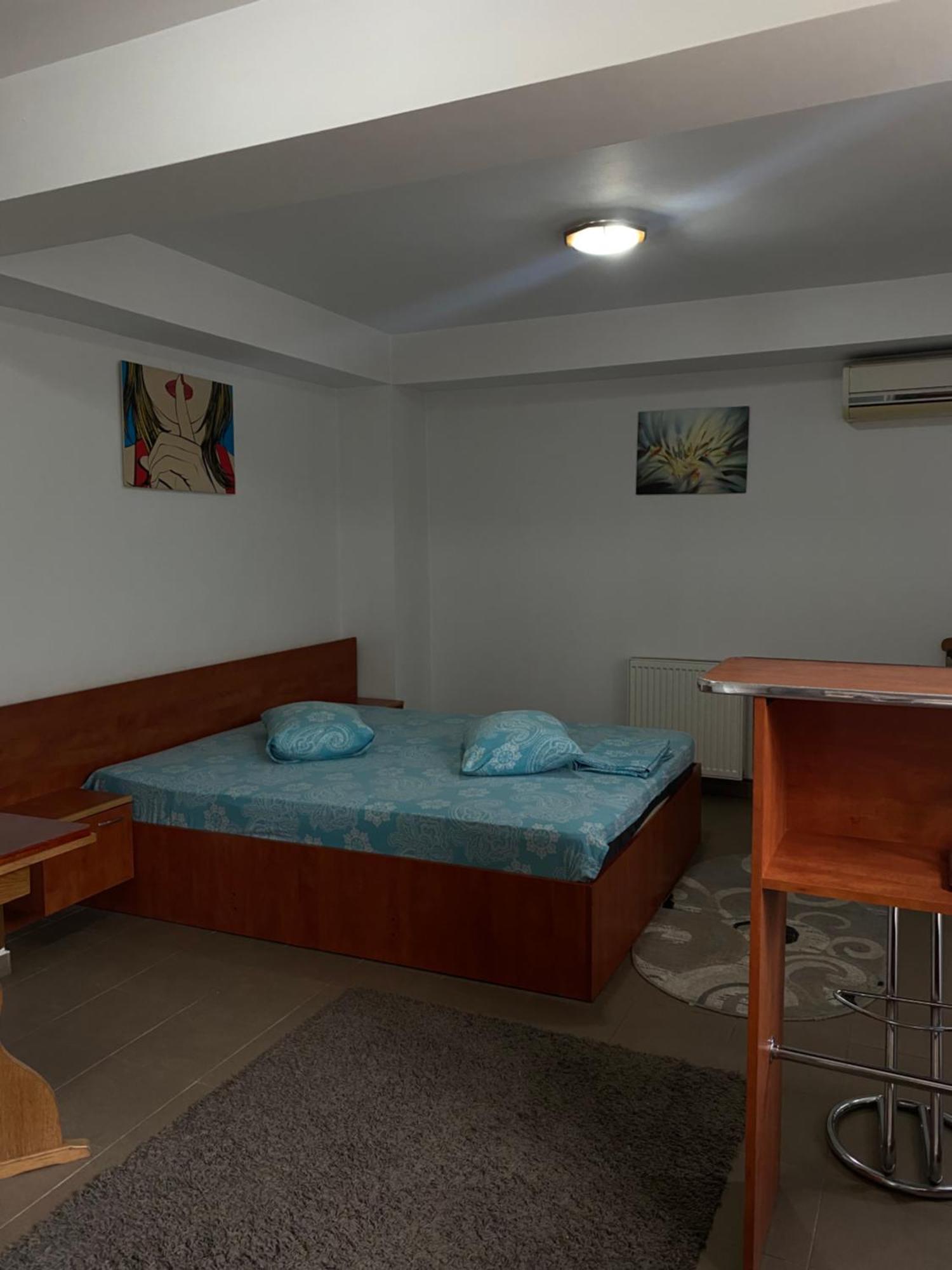 Villa Quiet Garden 1St Floor Bucarest Exterior foto